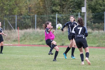Bild 266 - Frauen Grossenasper SV - SV Steinhorst/Labenz : Ergebnis: 1:3